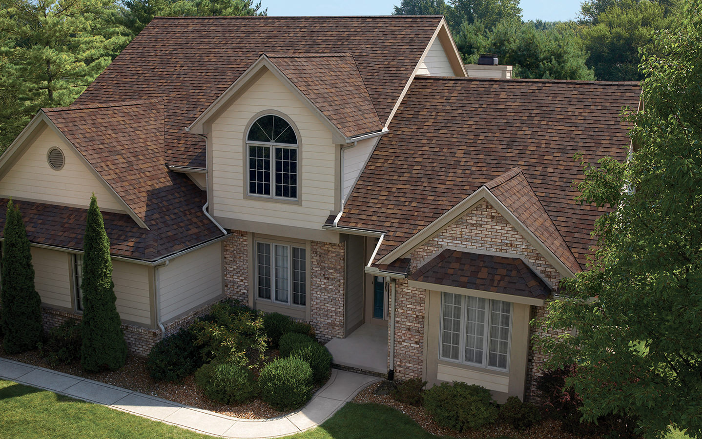 Completed asphalt shingle roof replacement on a Cincinnati-area home